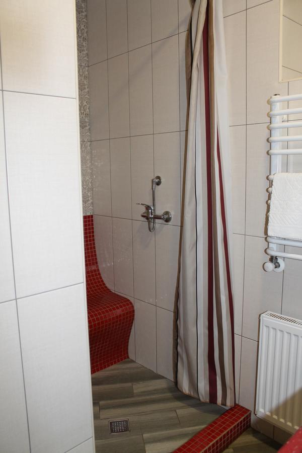 Hotel Dikii Med Geletintsy Zewnętrze zdjęcie